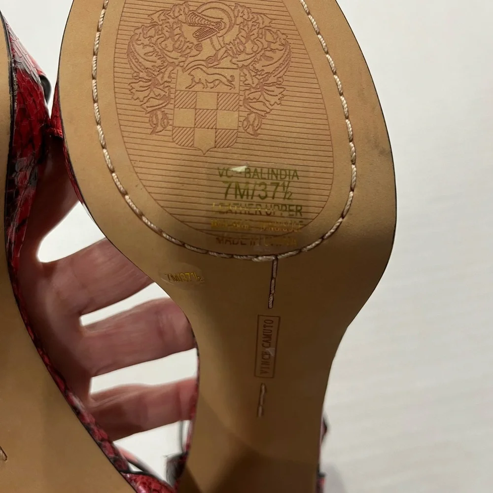 VINCE CAMUTO BALINDIA HEELED SANDAL NEW NO TAG NO BOX - Picture 5 of 14